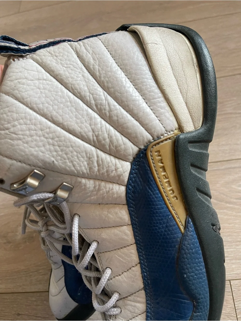 VTG 2004 Air Jordan 12 Retro French Blue Sneakers